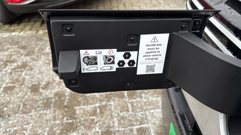 Dacia Spring 27kWh Expression 65 48kW 5dr Auto Electric Hatchback